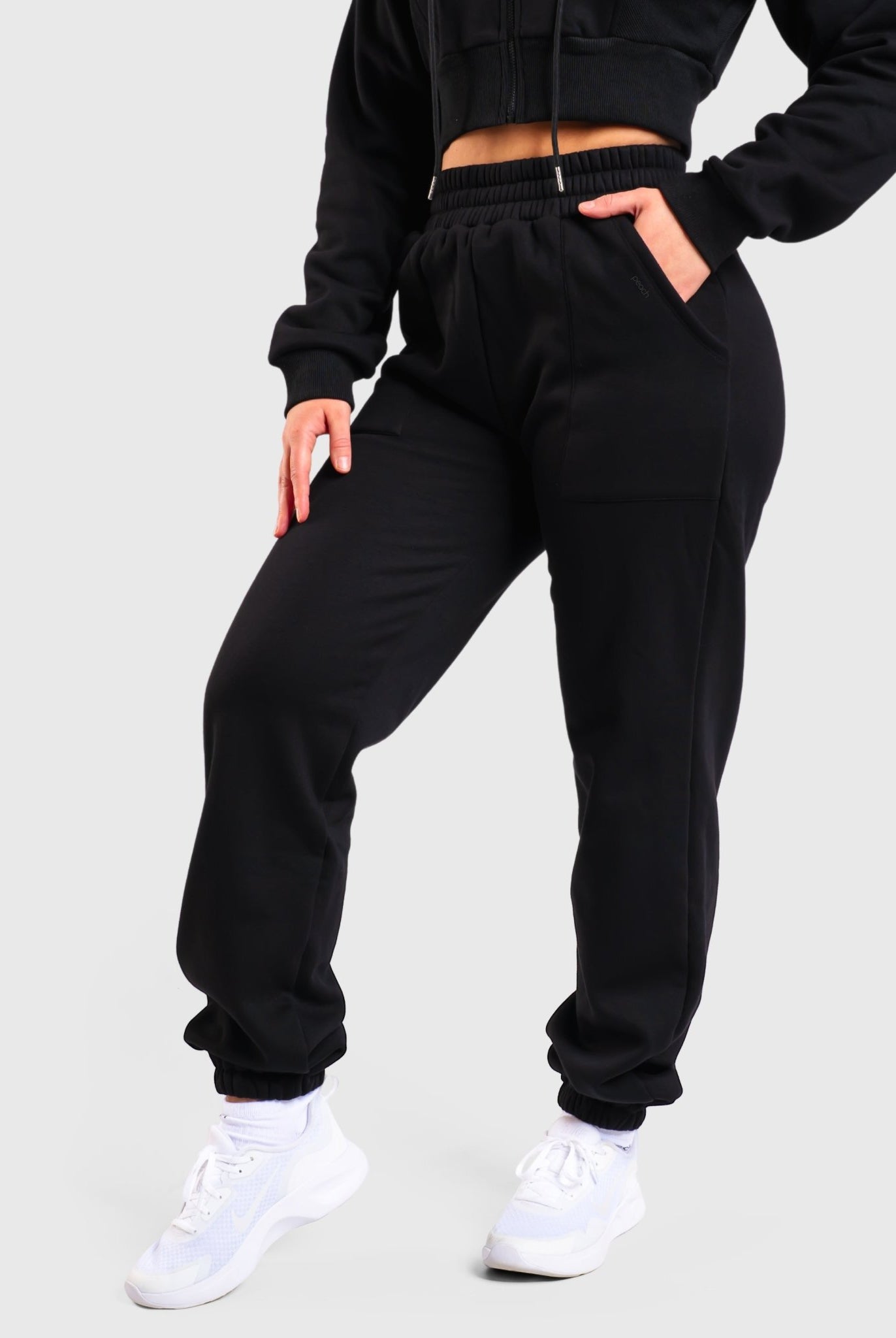 Black Vibe Sweatpants - Peach Tights - Sweatpants