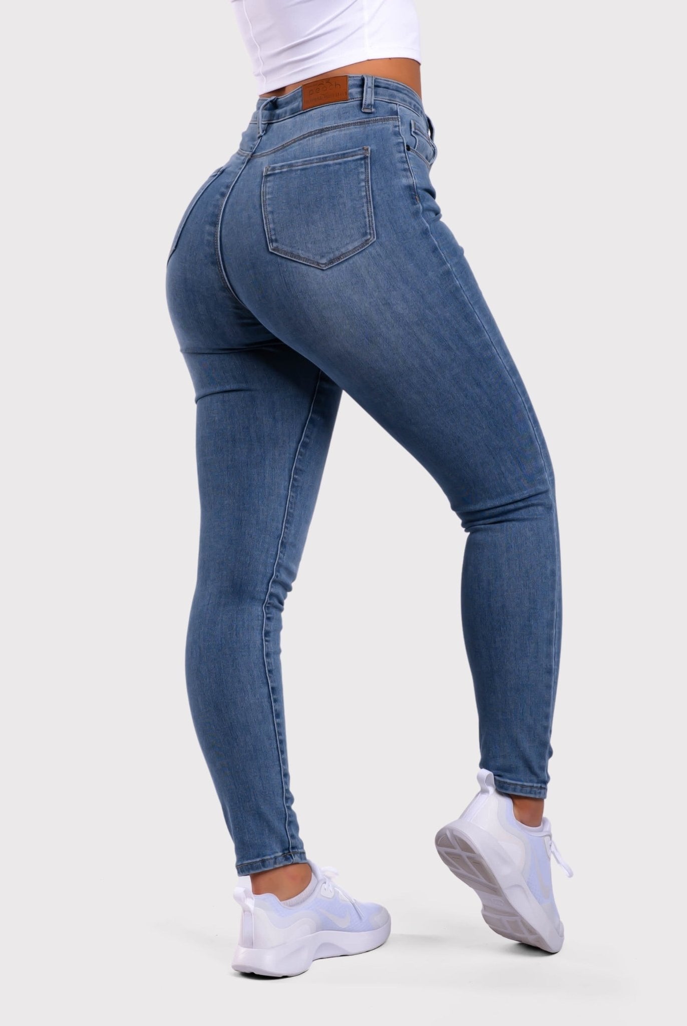 Dark Blue Skinny Jeans - Peach Tights -