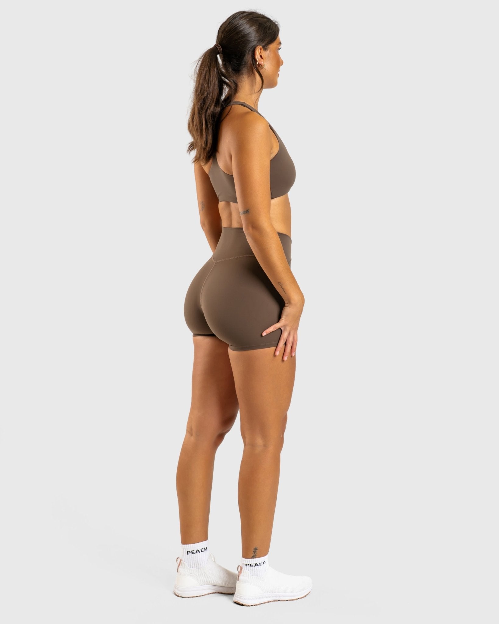 Ash Brown Divine V - waist Shorts - Peach Tights - Tights