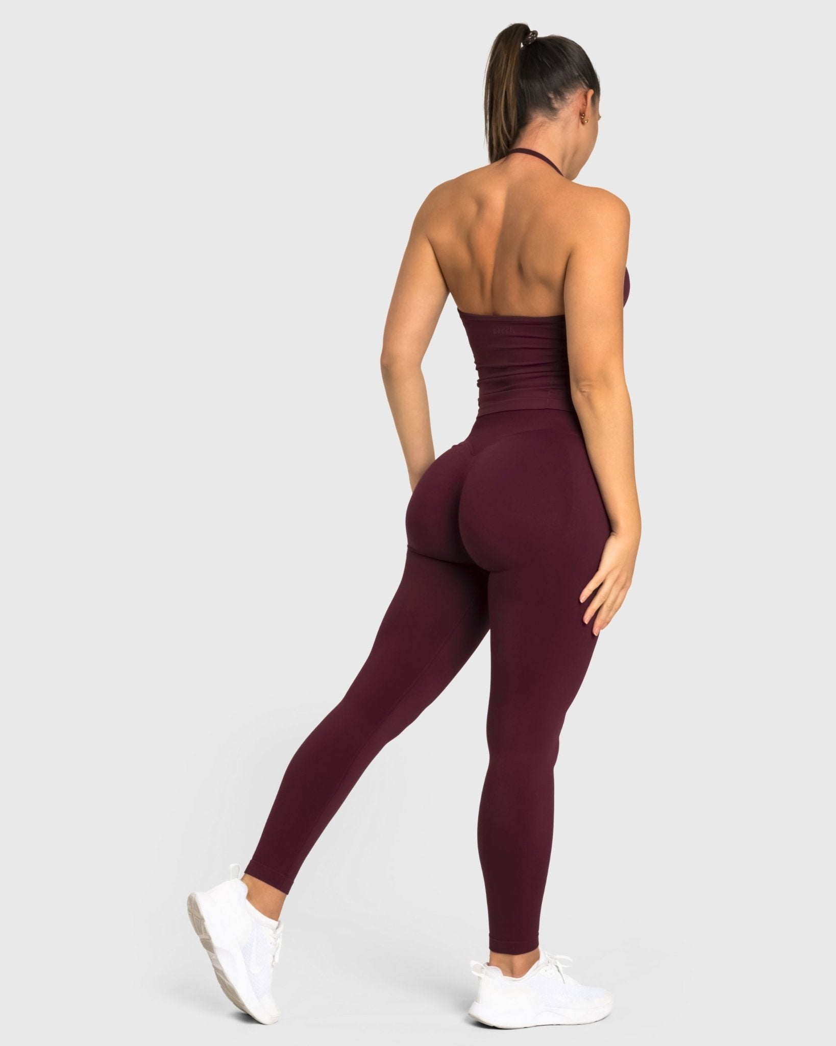 Burgundy Sense Halterneck Topp - Peach Tights - Sports - Bra