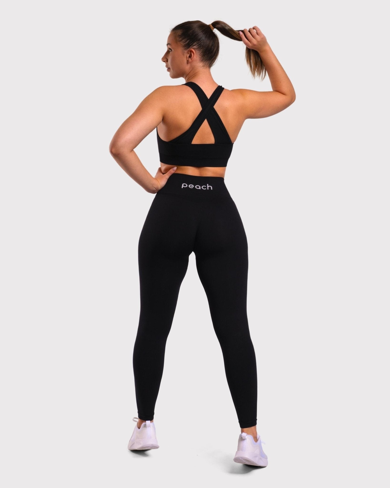 Black Classic Deluxe Sports-bra - Peach Tights -