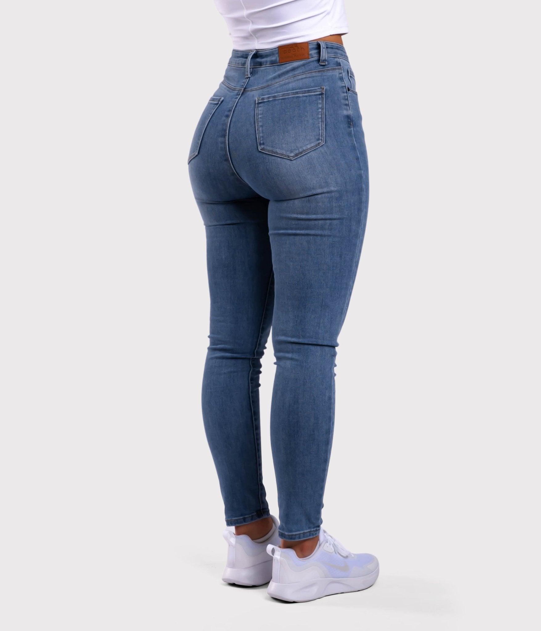 Dark Blue Skinny Jeans - Peach Tights -