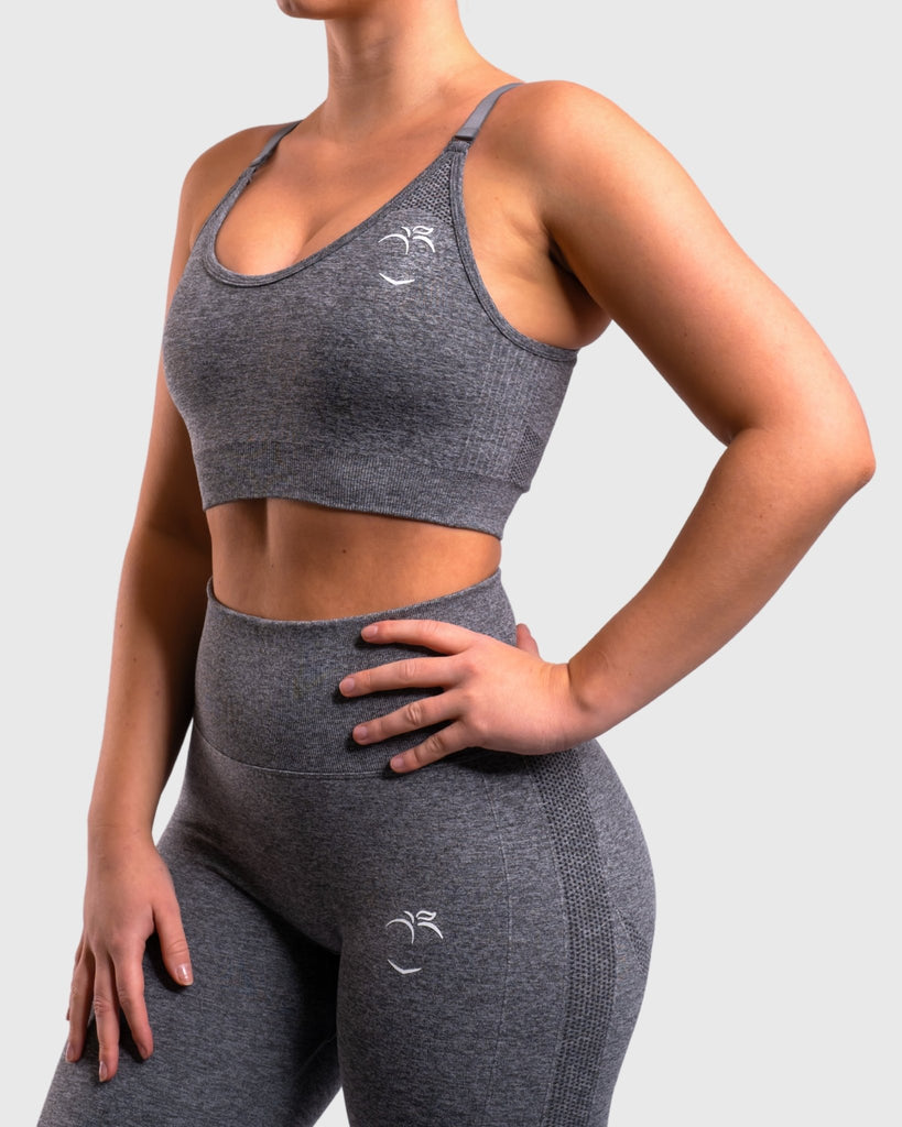 Grey leggings with peach top  Athletic outfits, Running clothes